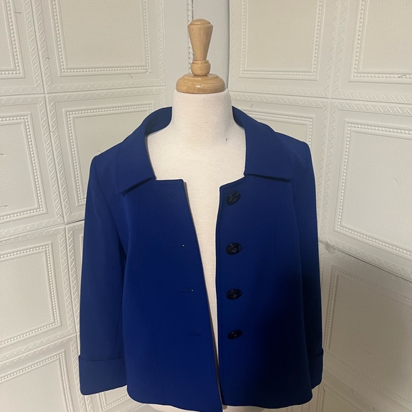 Dark Blue Blazer (Petite) - Picture 14 of 15